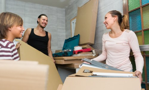 Urgent moving van ready for same day removals in Hackney