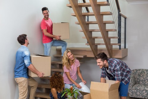 Van transport service in Hackney for local moves