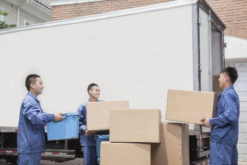 Professional packing boxes and moving supplies for a Hackney home move